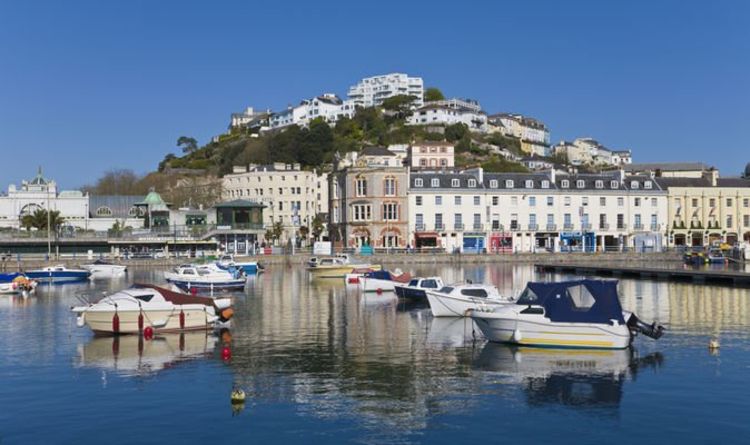 Une ville « scénique » du Devon nommée meilleure destination pour des vacances au Royaume-Uni - « un joyau caché »