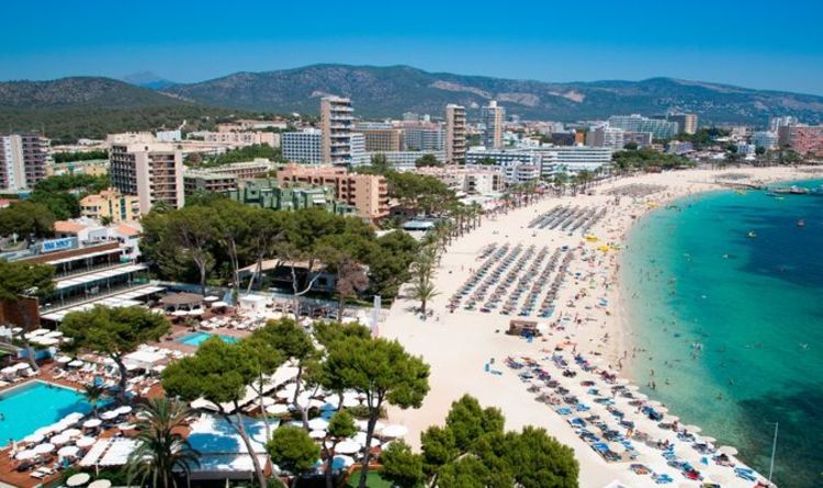 Vacances en Espagne: nouvelles règles de voyage que les touristes britanniques doivent suivre pendant les vacances européennes