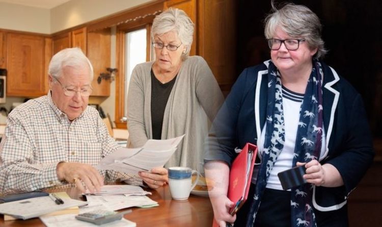 « Vol de retraités ! »  - Les retraités s'engagent à voter contre les conservateurs sur les modifications apportées aux retraites de l'État