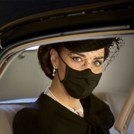 L'avenir de Kate Middleton dans Firm mis à nu aux funérailles de Philip: "Vraiment vu"