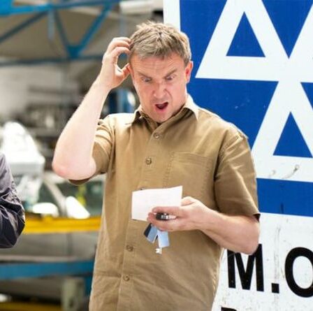 Avertissement contre les arnaques au contrôle technique: sept tactiques d'arnaque de garage à surveiller - les Britanniques sont invités à "se méfier"