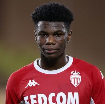 Chelsea identifie l'alternative d'Aurélien Tchouameni alors que Thomas Tuchel élabore le plan de janvier