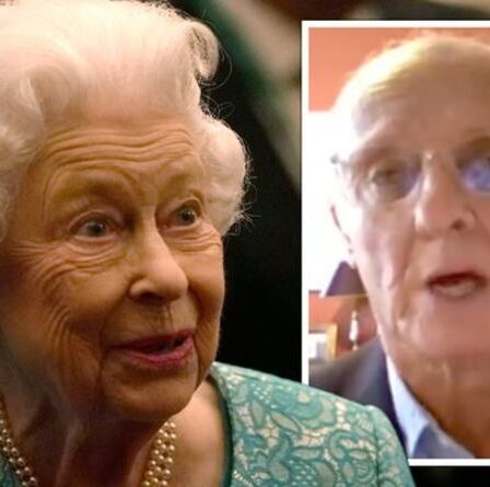 'Condescendant!'  Dickie Artbiter réplique aux affirmations selon lesquelles Queen devrait se retirer de ses fonctions publiques