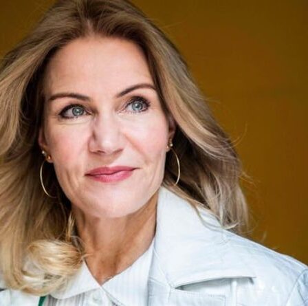 Ex-PM danois : l'ancien président français Valéry Giscard m'a tripoté la cuisse pendant le dîner