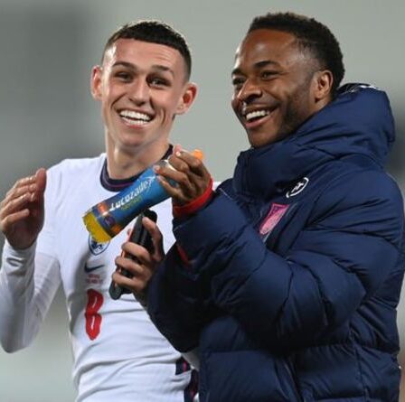 Ian Wright offre des conseils de transfert à Raheem Sterling au milieu des liens Newcastle et Arsenal