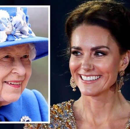 Kate 'prête à porter la couronne' - Les réunions secrètes de la duchesse avec la reine pour la prise de contrôle dévoilées