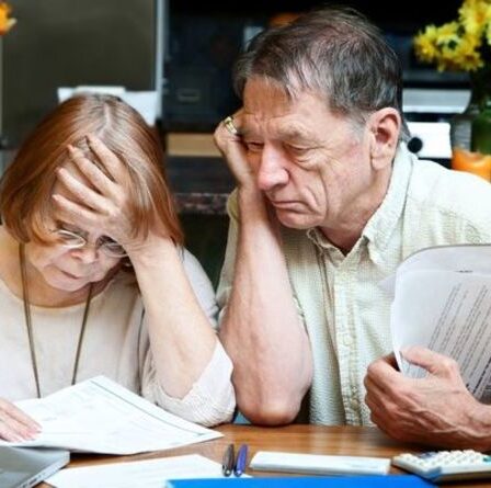 La colère contre la pension de l'État passe à 20 000 £ - "toujours 30 ans de retard sur l'Allemagne et la France"