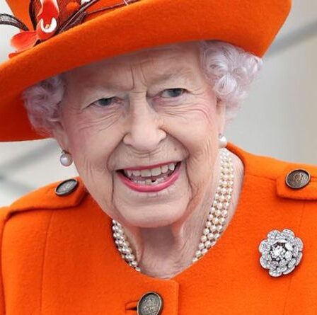 La reine lance le relais du bâton pour les Jeux du Commonwealth de Birmingham 2022