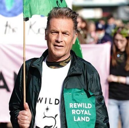 La star de Springwatch, Chris Packham, est restée secouée après que sa maison a été incendiée
