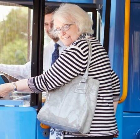 L'âge des laissez-passer de bus gratuits augmente - comment vérifier si vous pouvez obtenir un laissez-passer plus tôt