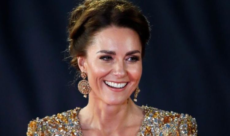 Le look « époustouflant » de Kate lors de la première de Bond était « très difficile » pour Meghan alors que la duchesse « éclipsé »
