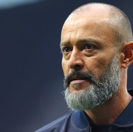 Le patron de Tottenham, Nuno, rompt le silence sur la sécheresse de buts de Harry Kane après la victoire d'Aston Villa