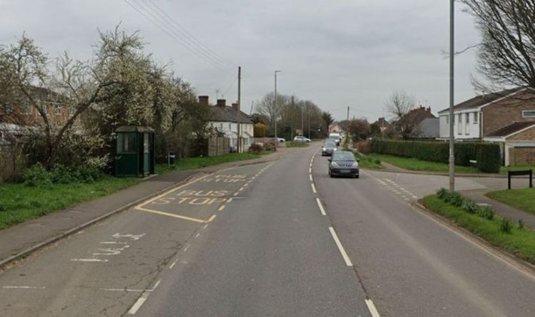 Les habitants du Somerset désespèrent de voir le village devenir une course de rats pour les automobilistes en raison de la fermeture de la route A