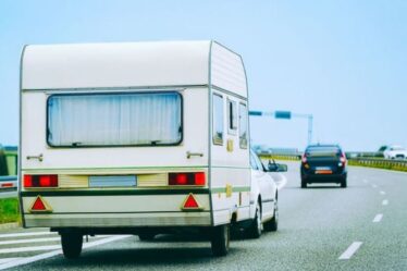 Les militants avertissent que les nouveaux changements de règles sur les caravanes ont un « mépris total pour la sécurité routière »
