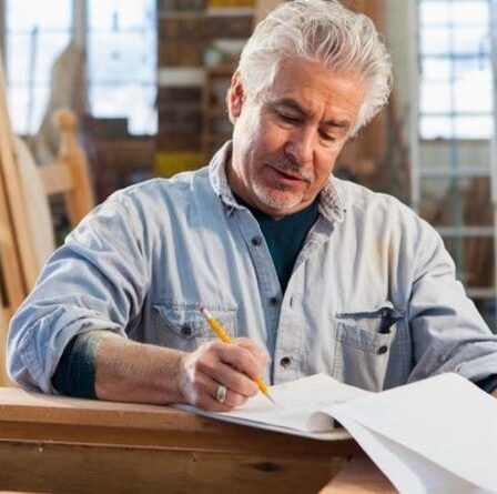 Les retraités doivent payer un nouveau prélèvement - comment les retraités peuvent survivre aux changements de l'assurance nationale