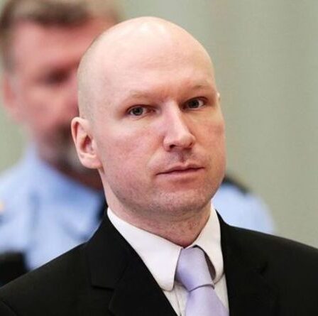 Les services secrets norvégiens AVERTIS contre des jeunes hommes radicalisés quelques semaines seulement avant des massacres