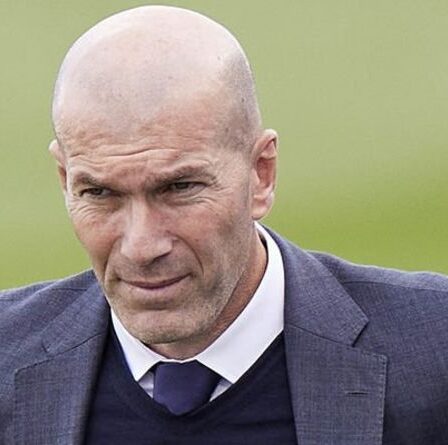 L'étonnante décision de Newcastle Zinedine Zidane au milieu des liens avec l'icône du Real Madrid