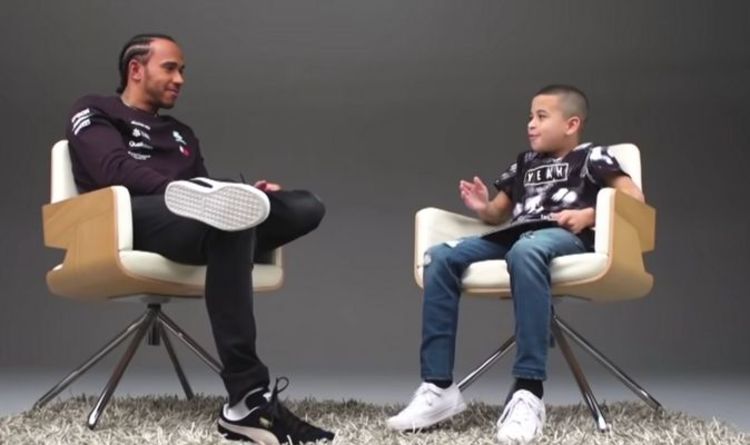 Lewis Hamilton moqué par un enfant pour son accent « américain » : « Parlez normalement »