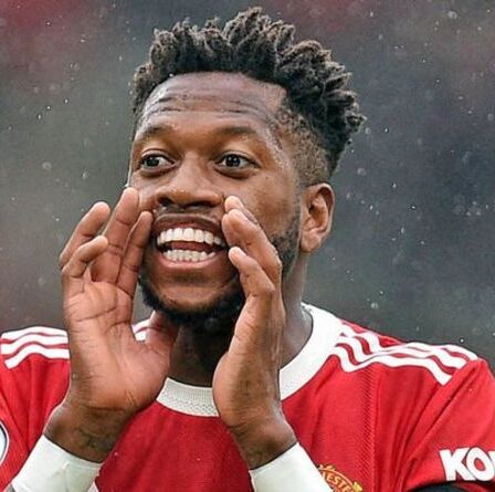 L'icône de Man Utd, Sir Alex Ferguson, "abandonnerait Fred pendant un mois" après le tirage d'Everton