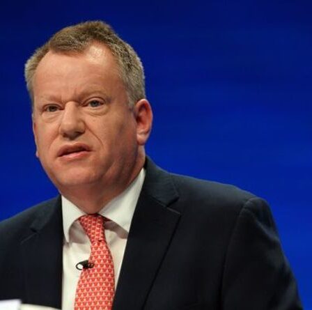 Lord Frost appelle à une modification du protocole NI - « Une opportunité de surmonter les difficultés ! »