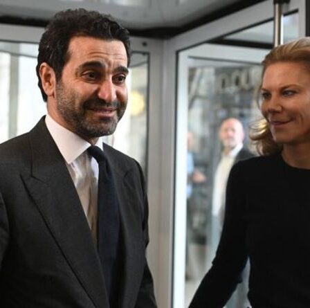 Man Utd et Tottenham tiennent une réunion d'urgence pour " protester contre la prise de contrôle de Newcastle "