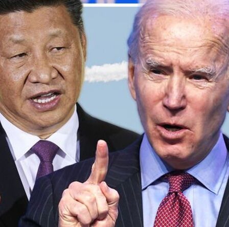 Ne t'avise pas !  Biden lance un avertissement sans ambages à la Chine alors que les craintes de guerre à Taiwan éclatent