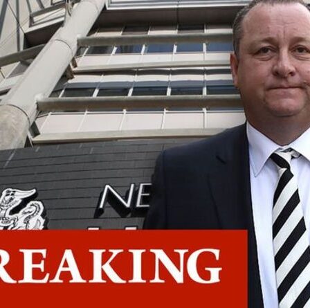 Newcastle Utd VENDU dans le cadre d'une prise de contrôle saoudienne – déclaration du nouveau propriétaire INTÉGRÉ alors que Mike Ashley part