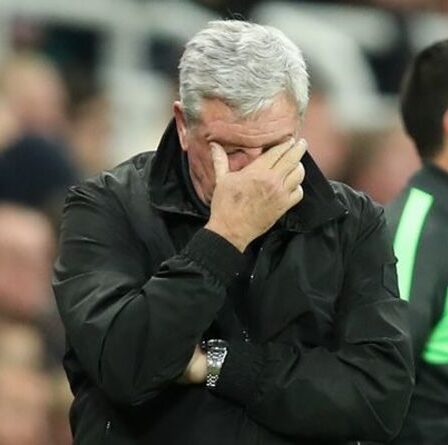 Newcastle a réduit la liste des managers à trois alors que Steve Bruce s'approche de la sortie