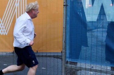Tory Conference LIVE: Boris court tôt le matin en chemise blanche alors qu'il se prépare pour le grand jour