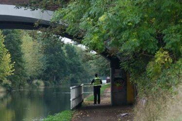 Un homme meurt après être tombé dans le canal malgré une énorme opération de sauvetage