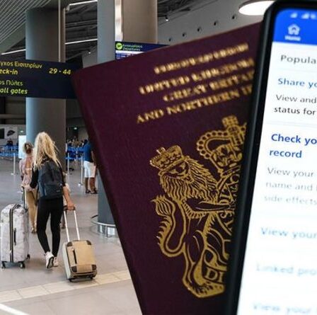 Vacances en Grèce : quelles sont les dernières restrictions de voyage ?  Les Britanniques doivent-ils tester ?
