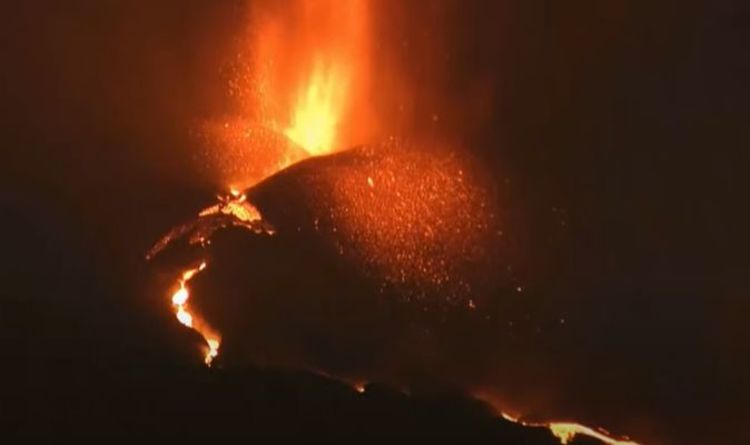 Volcan La Palma EN DIRECT: Vols au SOL pendant deux jours consécutifs alors que le nuage de cendres risque des vacances