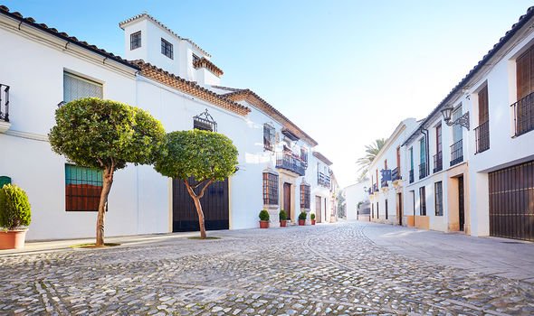 Une rue vide en Andalousie