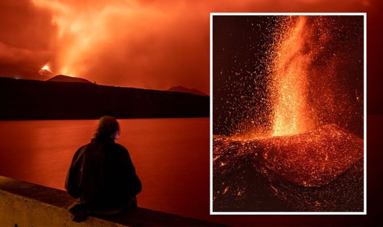 Alerte au tremblement de terre de La Palma: 30 secousses secouent l'île alors que la coulée de lave du volcan frappe la mer