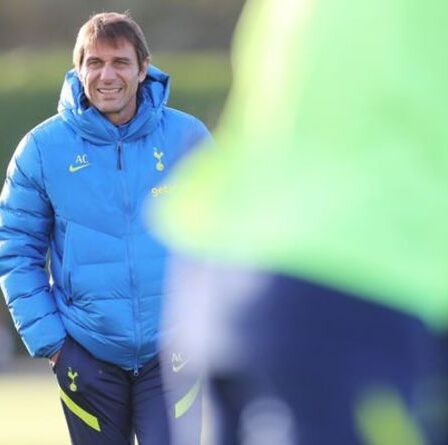 Le chef de Tottenham, Fabio Paratici, rompt les discussions sur le budget de transfert avec Antonio Conte