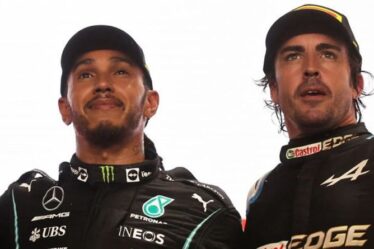 Lewis Hamilton et Max Verstappen snobés alors que Fernando Alonso est qualifié de "meilleur pilote" en F1