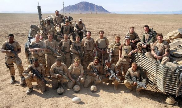 Le prince Harry et ses camarades soldats en Afghanistan.