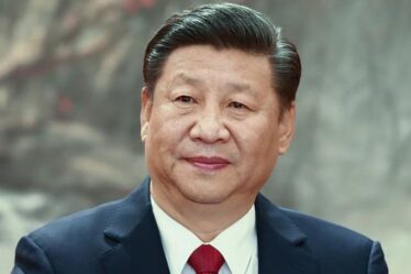 La Chine est une "menace énorme" pour les États-Unis alors que Pékin regarde dans l'espace pour saper le leader de Washington