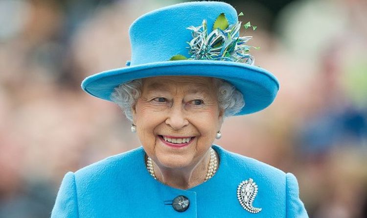 La reine s'apprête à organiser un déjeuner royal de Noël au milieu de la vague d'Omicron - "Doit agir de manière responsable!"