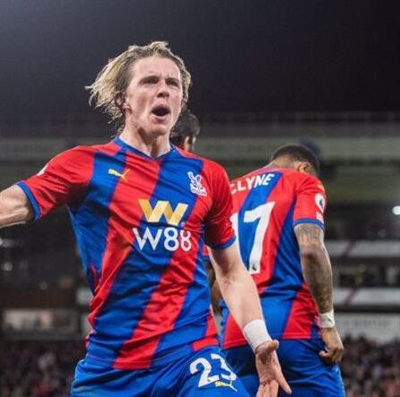 Le chef de Chelsea, Granovskaia, fait face à la décision de Conor Gallagher alors que Vieira demande un transfert