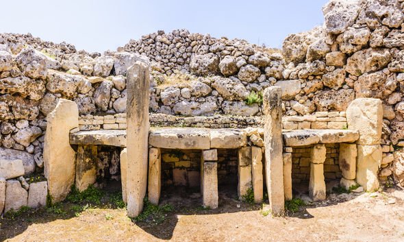 Une vue de quelques ruines à Malte 