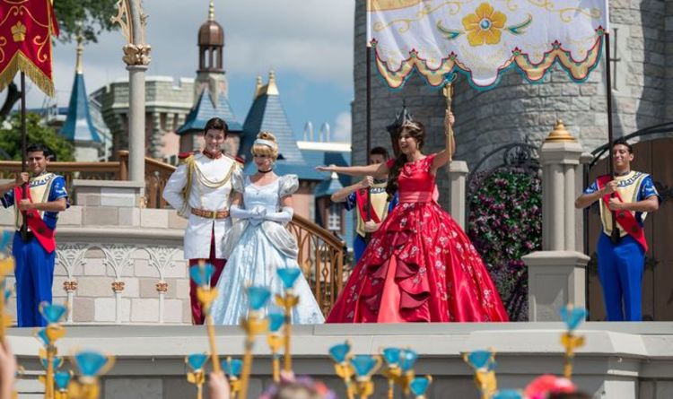 "C'est horrible": les employés des parcs à thème Disney font rage contre les "pires invités" - "ayez un peu de décence"