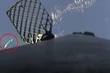 La diffusion en direct de SpaceX se coupe brusquement lorsqu'un mystérieux OVNI a été repéré près d'une fusée – les téléspectateurs sont déconcertés