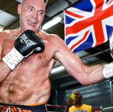 Tyson Fury poursuit son programme d'entraînement épuisant alors qu'il accélère les préparatifs de son retour