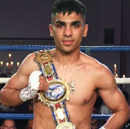 Un boxeur britannique surnommé "l'une des jeunes stars les plus brillantes du monde" prend sa retraite à l'âge de 26 ans