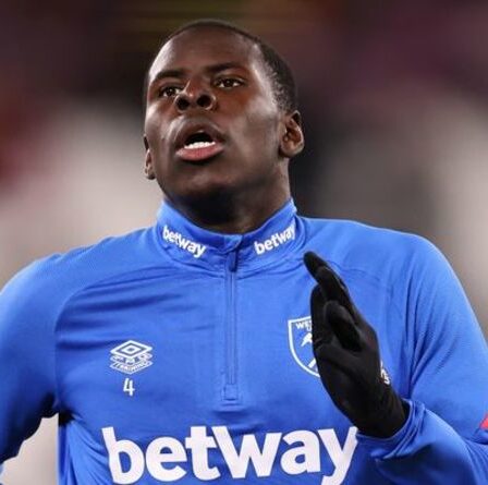 Kurt Zouma ciblé par les fans de Watford avec un chant taquin sur son épouvantable vidéo de chat
