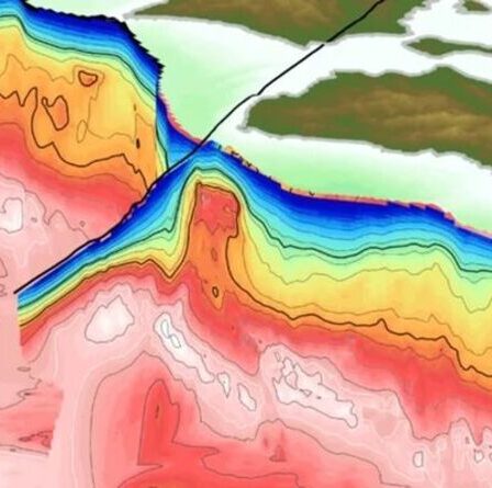 Le Japon a mis en garde contre un "méga-séisme", car un rocher de la taille d'une montagne pourrait agir comme un "aimant"