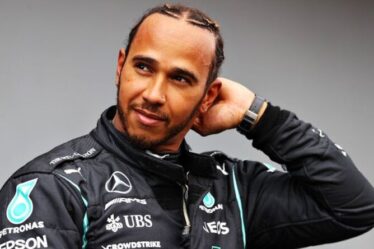 Lewis Hamilton "ne peut pas se plaindre" avec la star de Mercedes critiquée pour l'erreur d'Abu Dhabi