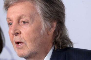 Paul McCartney a été contraint de payer un "prix gonflé" pour le tout premier enregistrement des Beatles