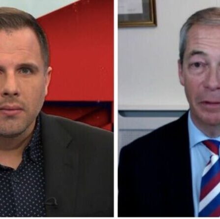 « Aucune idée de qui ils sont ! »  Nigel Farage met en garde contre un "coût énorme" alors que 100 000 migrants pourraient entrer